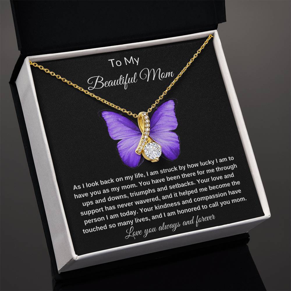 Amazing Message Card for Mom with the Alluring Beauty Necklace